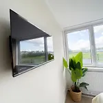 Student-friendly Bedroom Near Ferienhaus