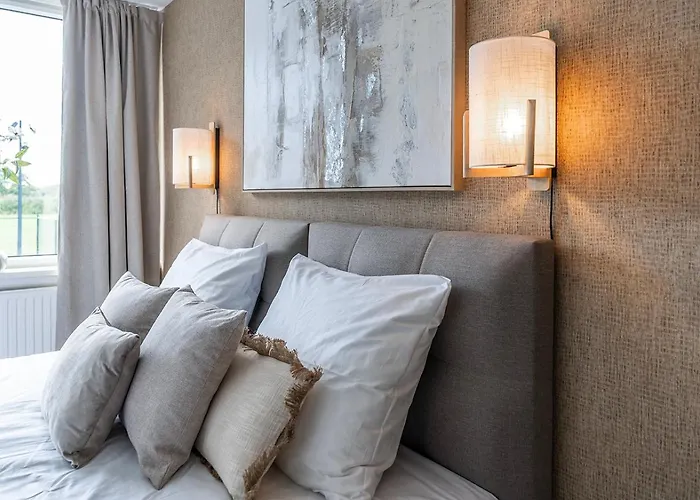 Student-friendly Bedroom Near Dom wakacyjny *