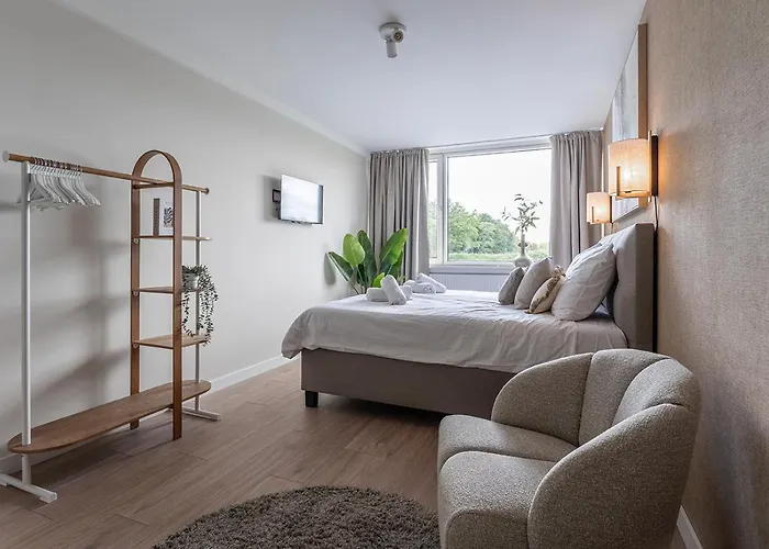 Student-friendly Bedroom Near Dom wakacyjny