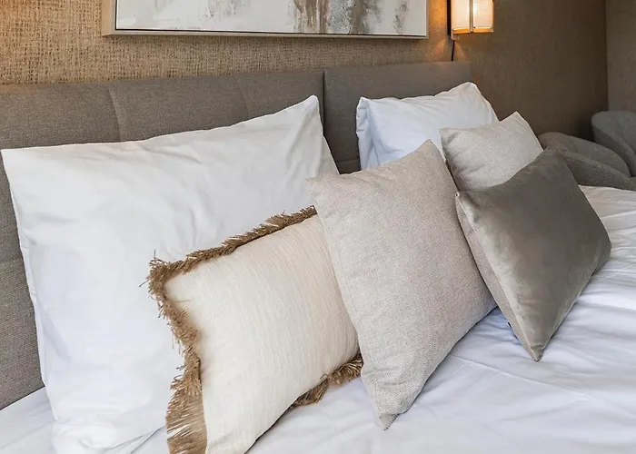 Student-friendly Bedroom Near Tilburg