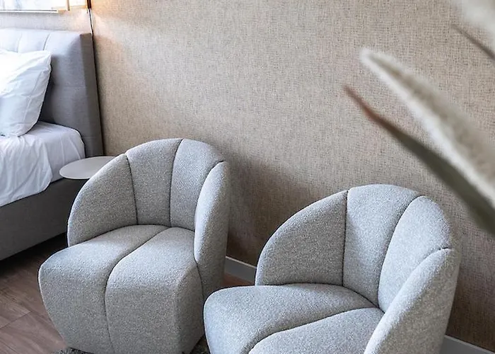 Student-Friendly Bedroom Near Tilburg University بيت للعطل