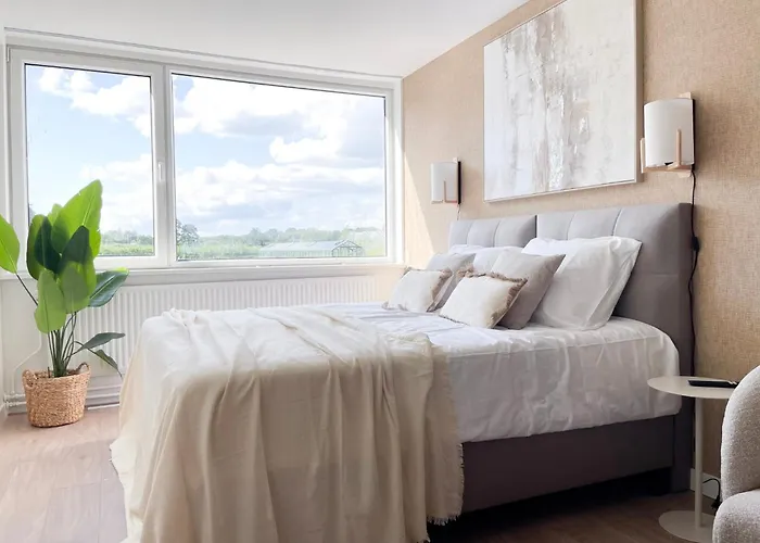 Student-Friendly Bedroom Near Tilburg University *